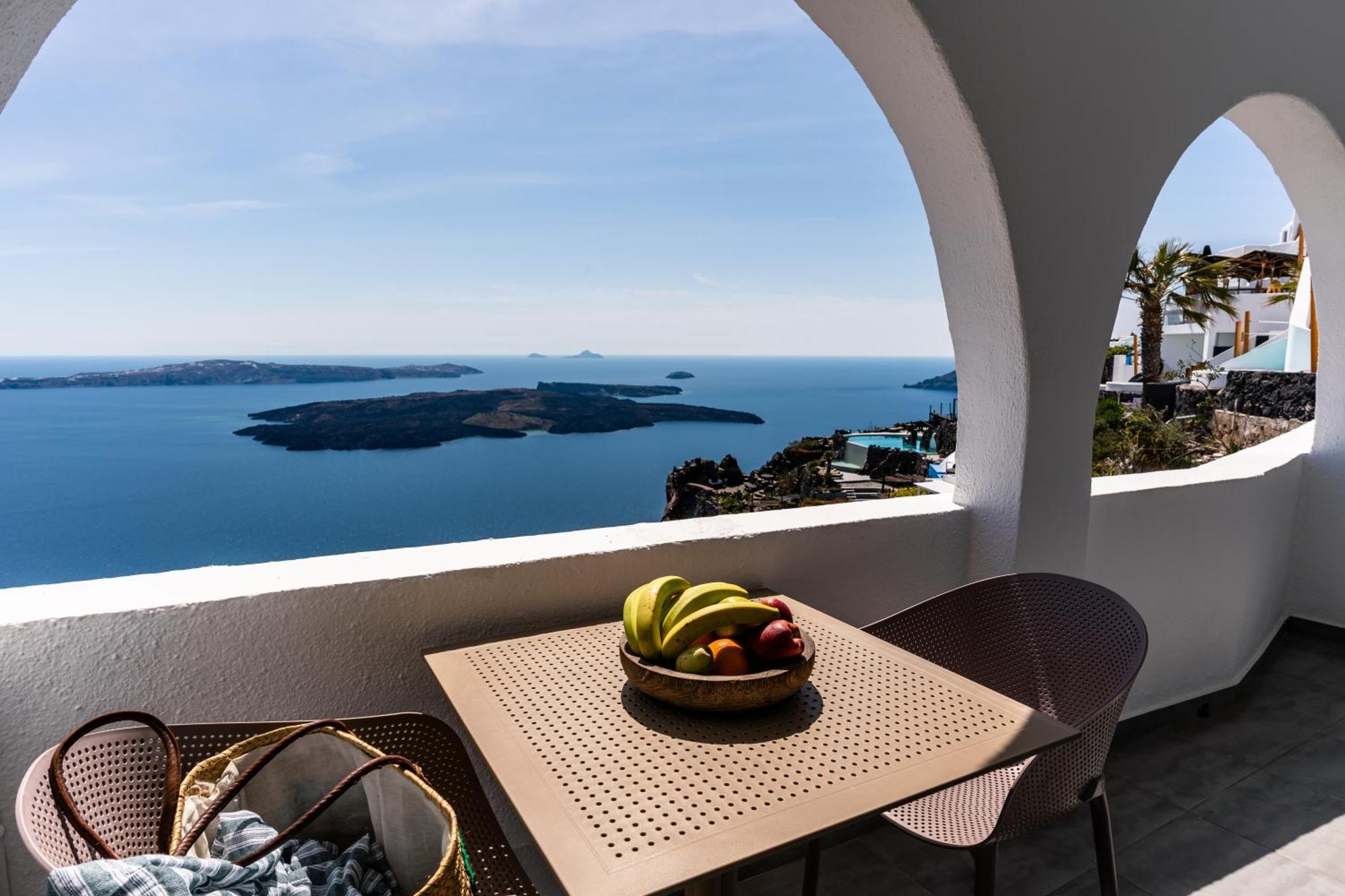 Mardanza Krokos Suites Imerovigli  Ngoại thất bức ảnh
